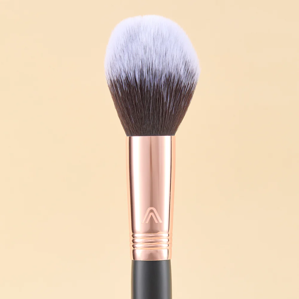 BROCHA DE POLVO MEDIANA - BLACK GOLD 02