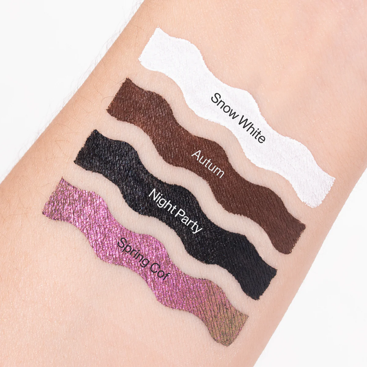 LÁPIZ DELINEADOR EN GEL 1ST SCENE