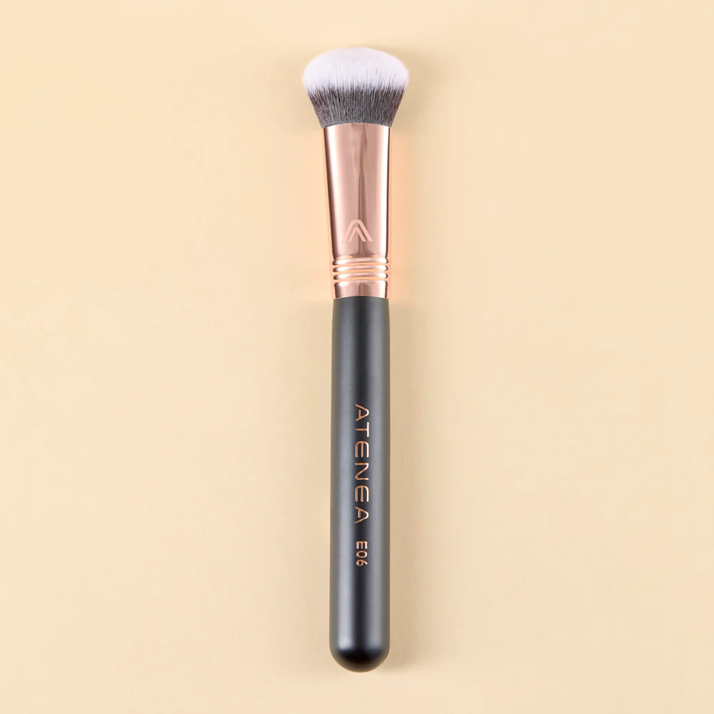 BROCHA PARA CORRECTOR - BLACK GOLD 06