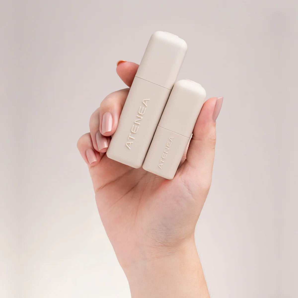 ILUMINADOR CREMOSO EN BARRA TRAVEL SIZE