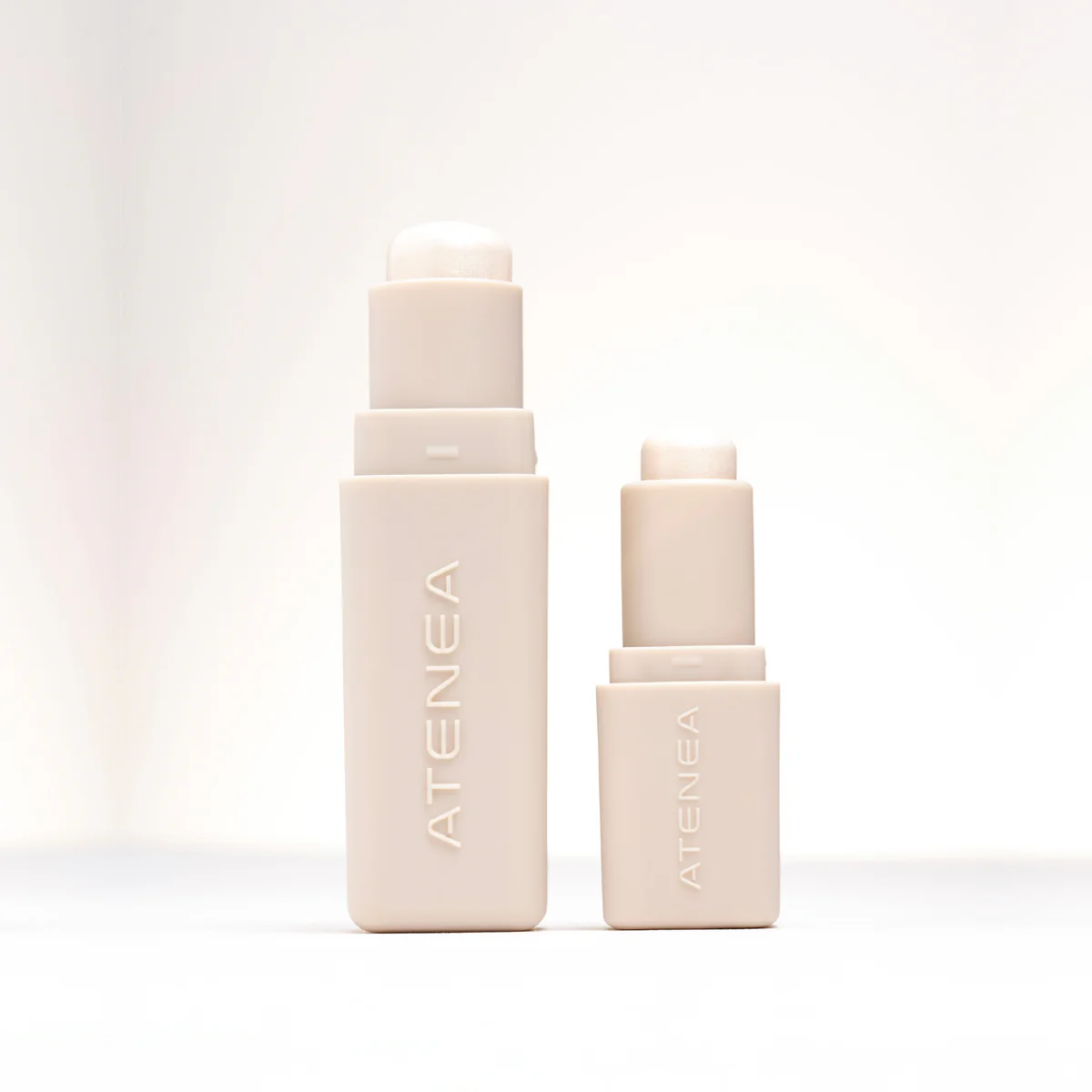 ILUMINADOR CREMOSO EN BARRA TRAVEL SIZE