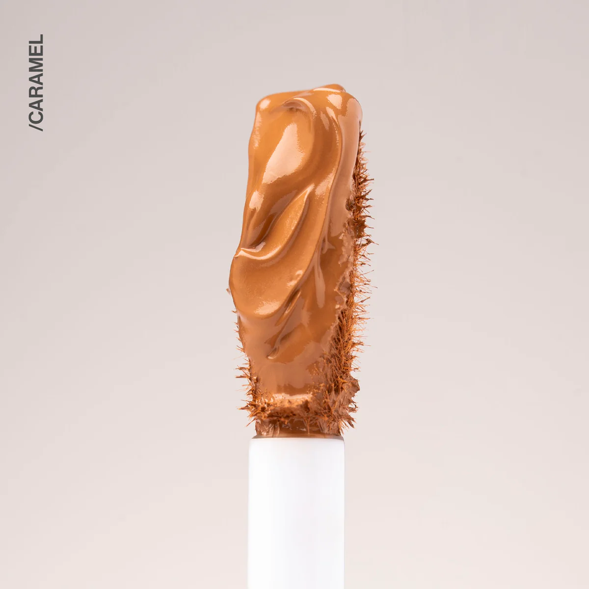 CORRECTOR LÍQUIDO 1ST SCENE TRAVEL SIZE